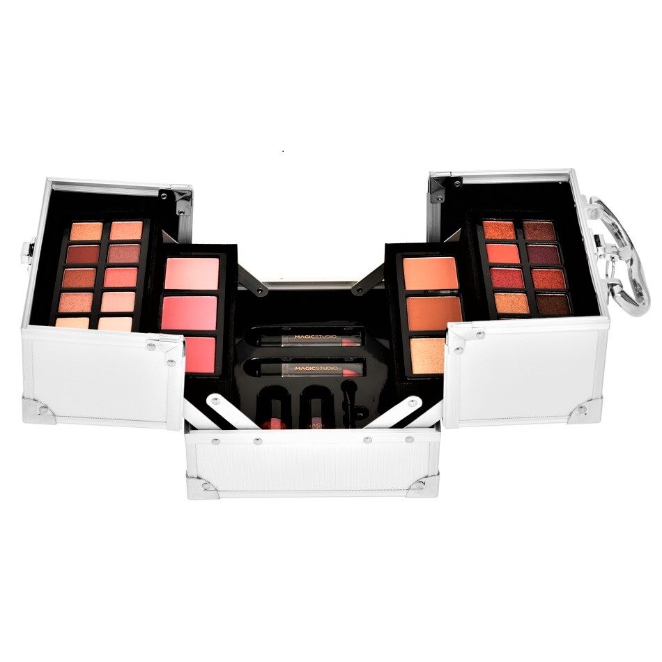 Trusa 30 produse de machiaj tip cufar Colorful Swank Case Magic Studio
