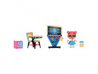 Set mobila L.O.L. SURPRISE! Furniture Seria 3 Sala de clasa cu Invatatoare