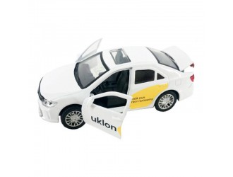 Macheta auto TOYOTA CAMRY UKLON Technopark 1:32