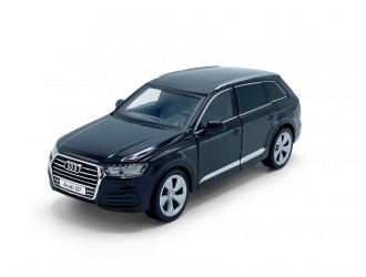 Audi Q7 модель автомобиля, 1:32, Черный, активное рулевое управление - передние колеса, подвеска, свет и звук