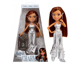 Papusa Bratz seria Charmz cu bratara – Yasmin 25cm