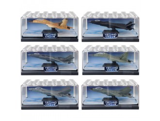 Модель военного самолета в пластиковой коробке 1:64 TechnoDrive, случайная модель