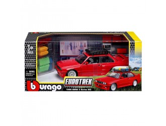 Macheta auto Bburago BMW M3 (1988) Eurotrek, scara 1:24