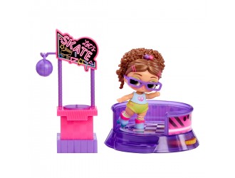 Set de joaca cu papusa L.O.L. Surprise! seria music festival Roller Rink