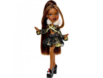 Papusa de colectie Bratz Stylin' Birthdayz Sasha cu tricou si accesorii