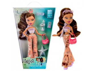 Коллекционная кукла Bratz 2001 Reimagined Yasmin с аксессуарами